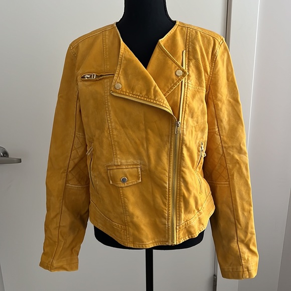 Members Only yellow moto jacket - Picture 2 of 9
